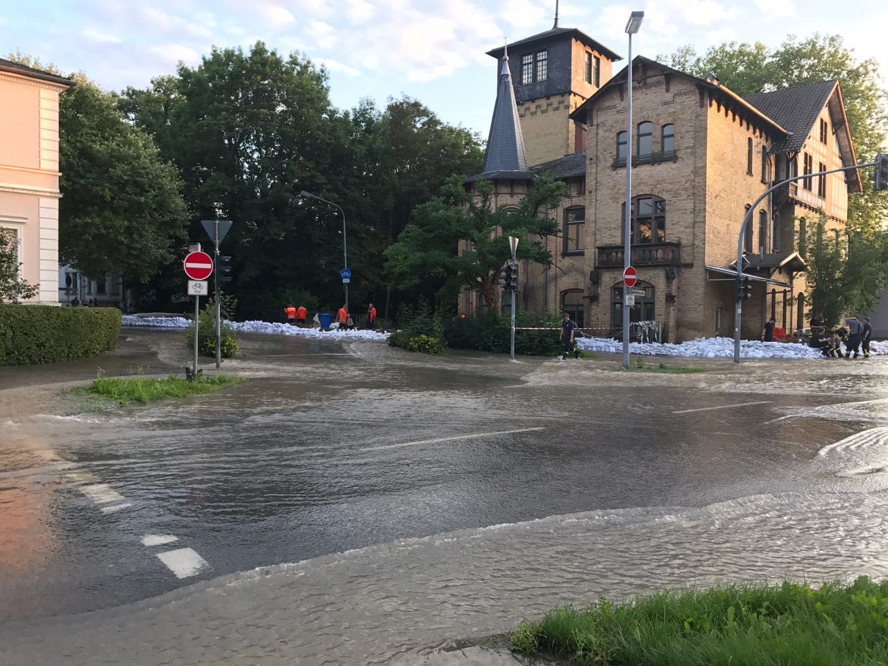 Alfeld 20170726 HochwassereinsatzKFB 7